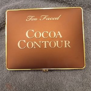 Too Faced Contour palette